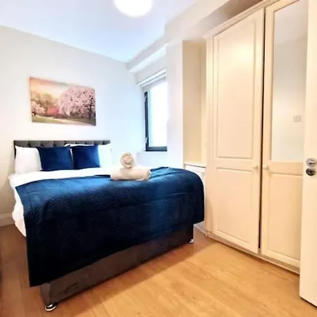 Cool Living, Sleeps 6 Apartment *